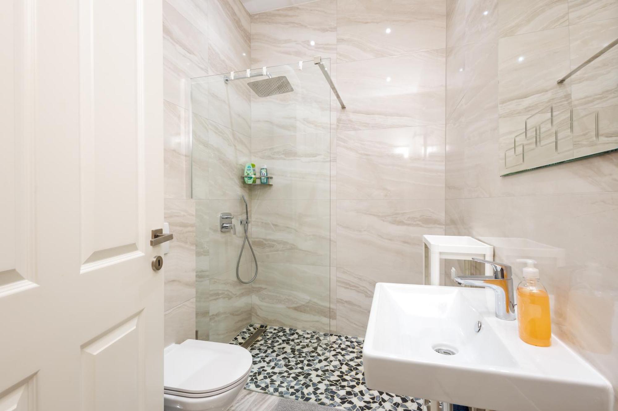 2 Beds Top Apart In Vienna'S Heart Экстерьер фото
